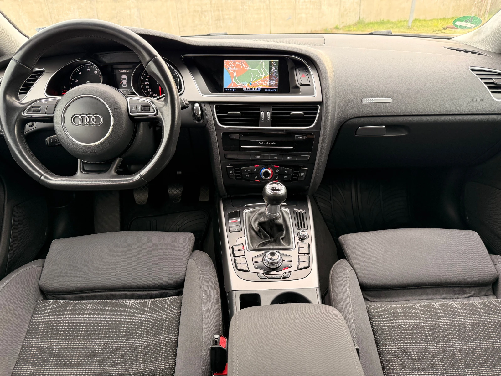 Audi A5 1, 8 S-lyne, снимка 9 - Автомобили и джипове - 54415148