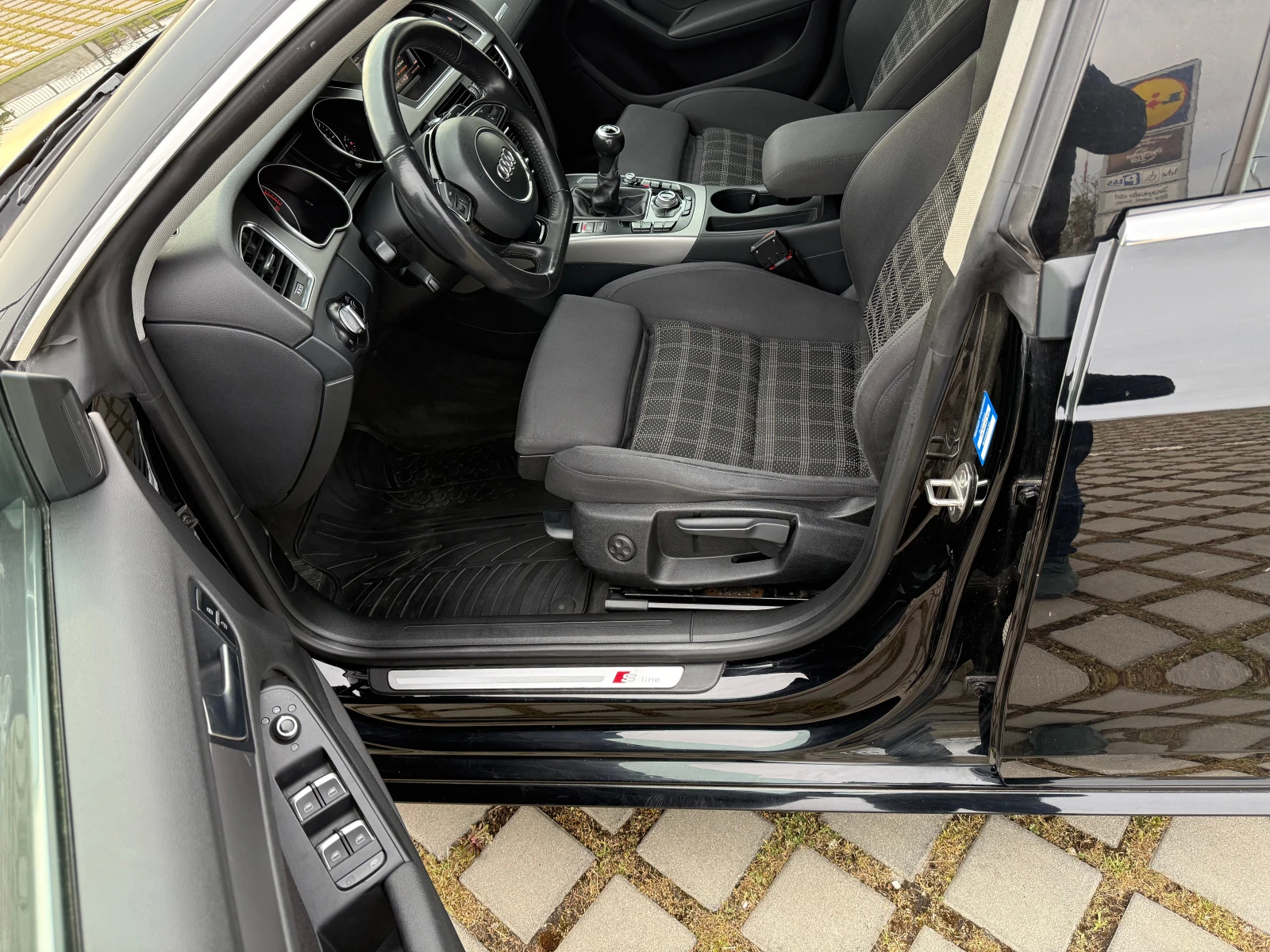 Audi A5 1, 8 S-lyne, снимка 7 - Автомобили и джипове - 54415148