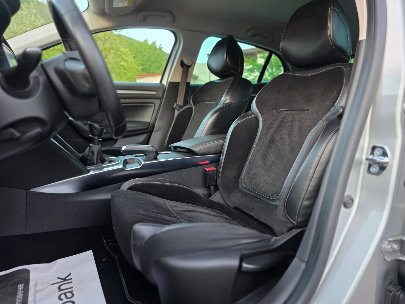 Renault Megane 1.5 DCI 110hp Euro 6 * Intens* * Digital* , снимка 9 - Автомобили и джипове - 54742990