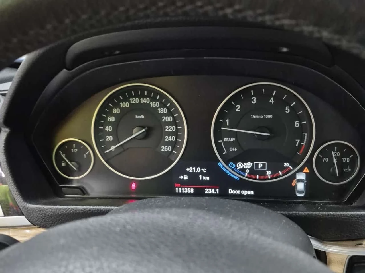 BMW 330 * XDRIVE * CARFAX * 2 ЧИФТА ГУМИ * АВТОКРЕДИТ * , снимка 9 - Автомобили и джипове - 55232245