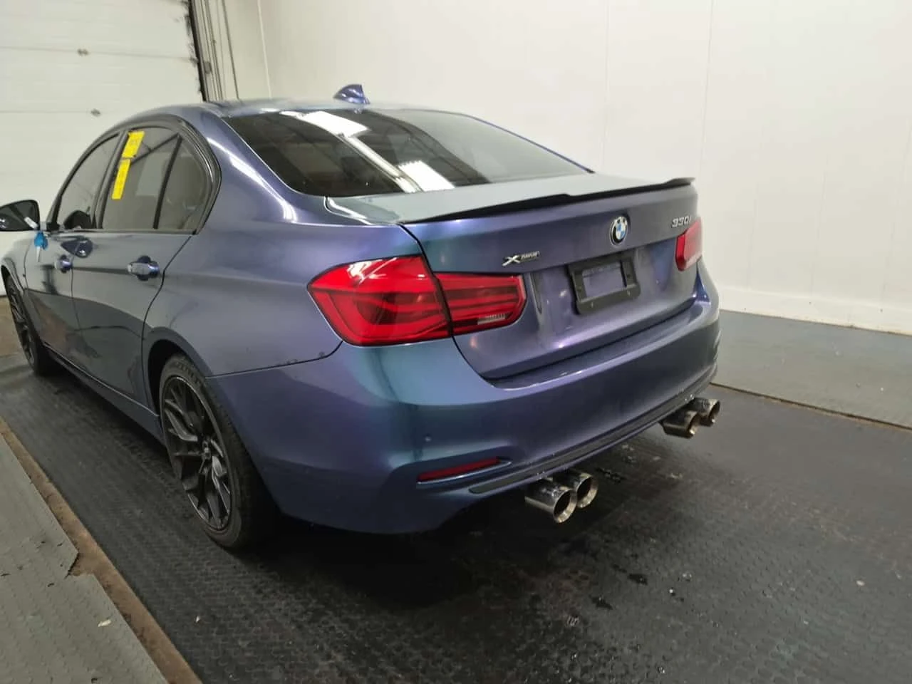 BMW 330 * XDRIVE * CARFAX * 2 ЧИФТА ГУМИ * АВТОКРЕДИТ * , снимка 4 - Автомобили и джипове - 55232245
