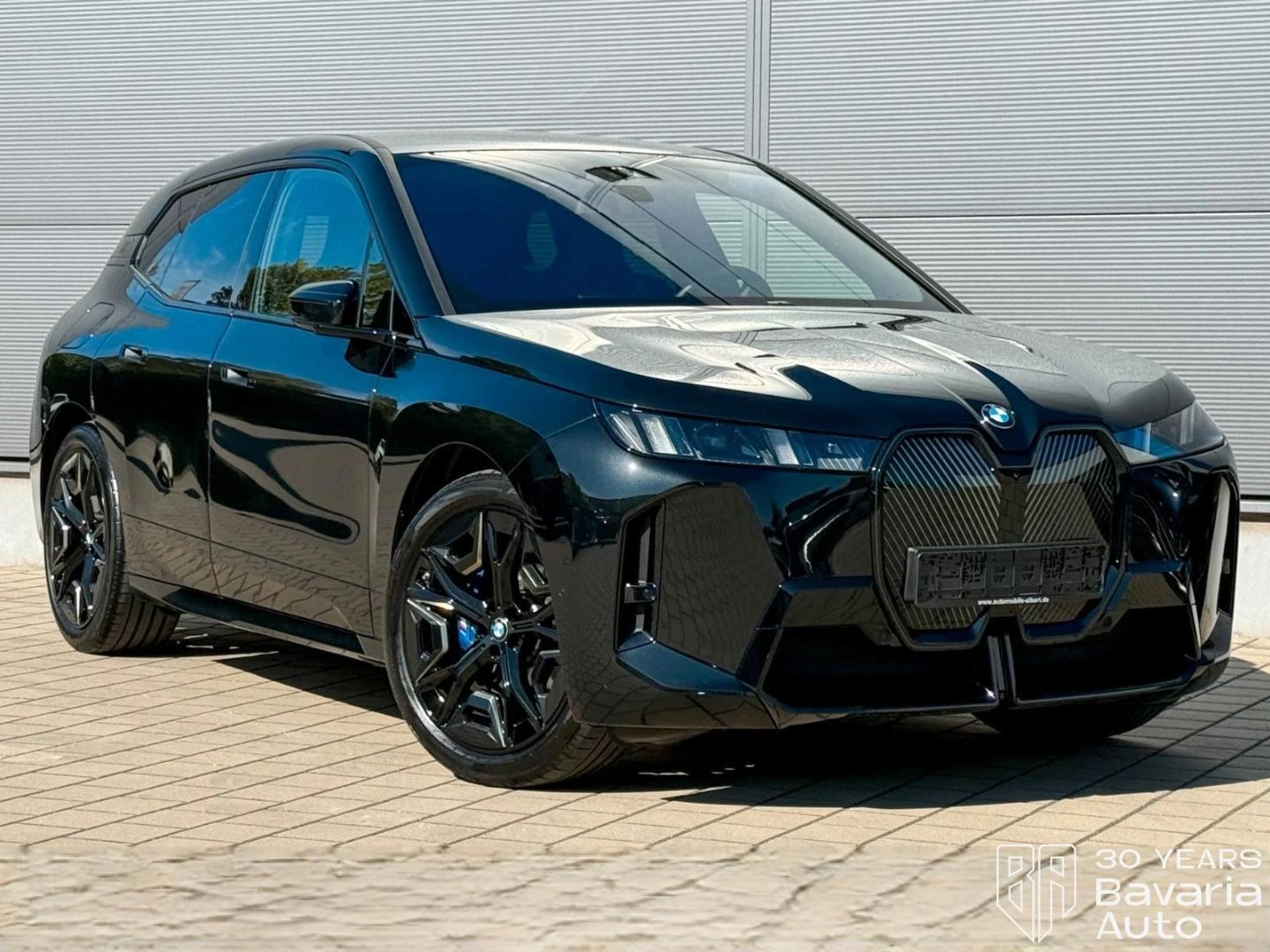 BMW iX M60 xDrive M Sport Paket, снимка 8 - Автомобили и джипове - 55428387