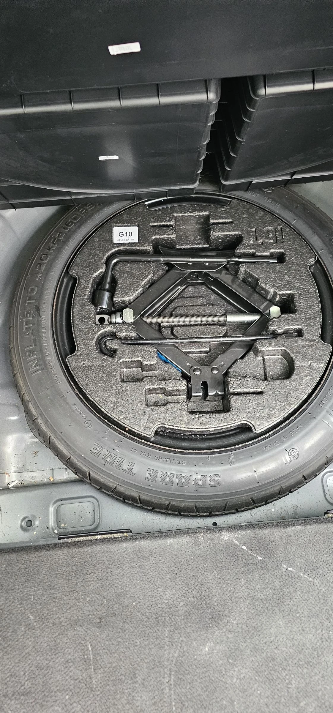 Kia Ceed 1.6CRDI  KAMERA , снимка 8 - Автомобили и джипове - 55440918