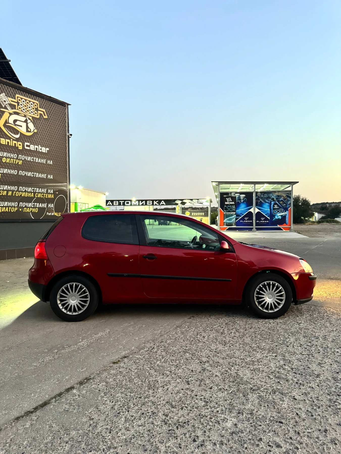 VW Golf 1.9TDI, снимка 8 - Автомобили и джипове - 55619677