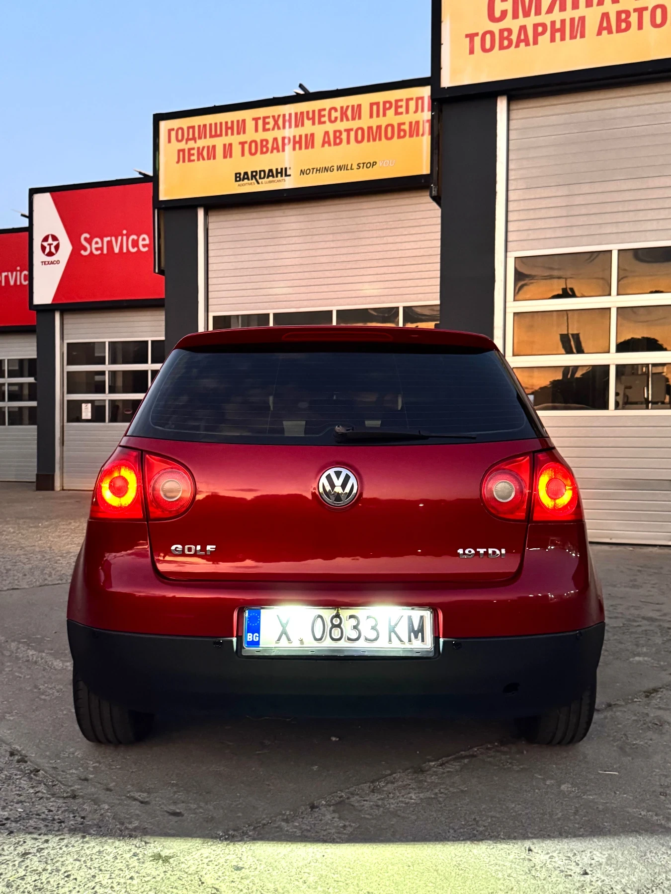 VW Golf 1.9TDI, снимка 5 - Автомобили и джипове - 55619677