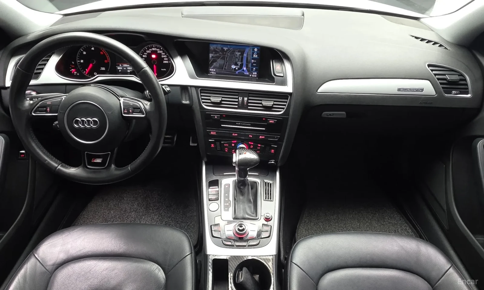 Audi A4 B8.5* UNIKAT* TOP CENA* PROVERKA NA MQSTO, снимка 7 - Автомобили и джипове - 55655165