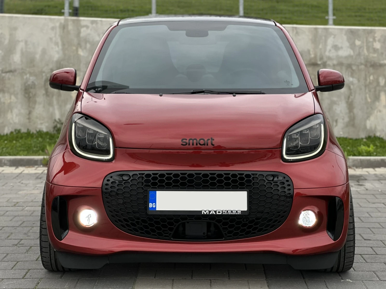 Smart Fortwo EQ Exclusive * Full LED * , снимка 3 - Автомобили и джипове - 56161732