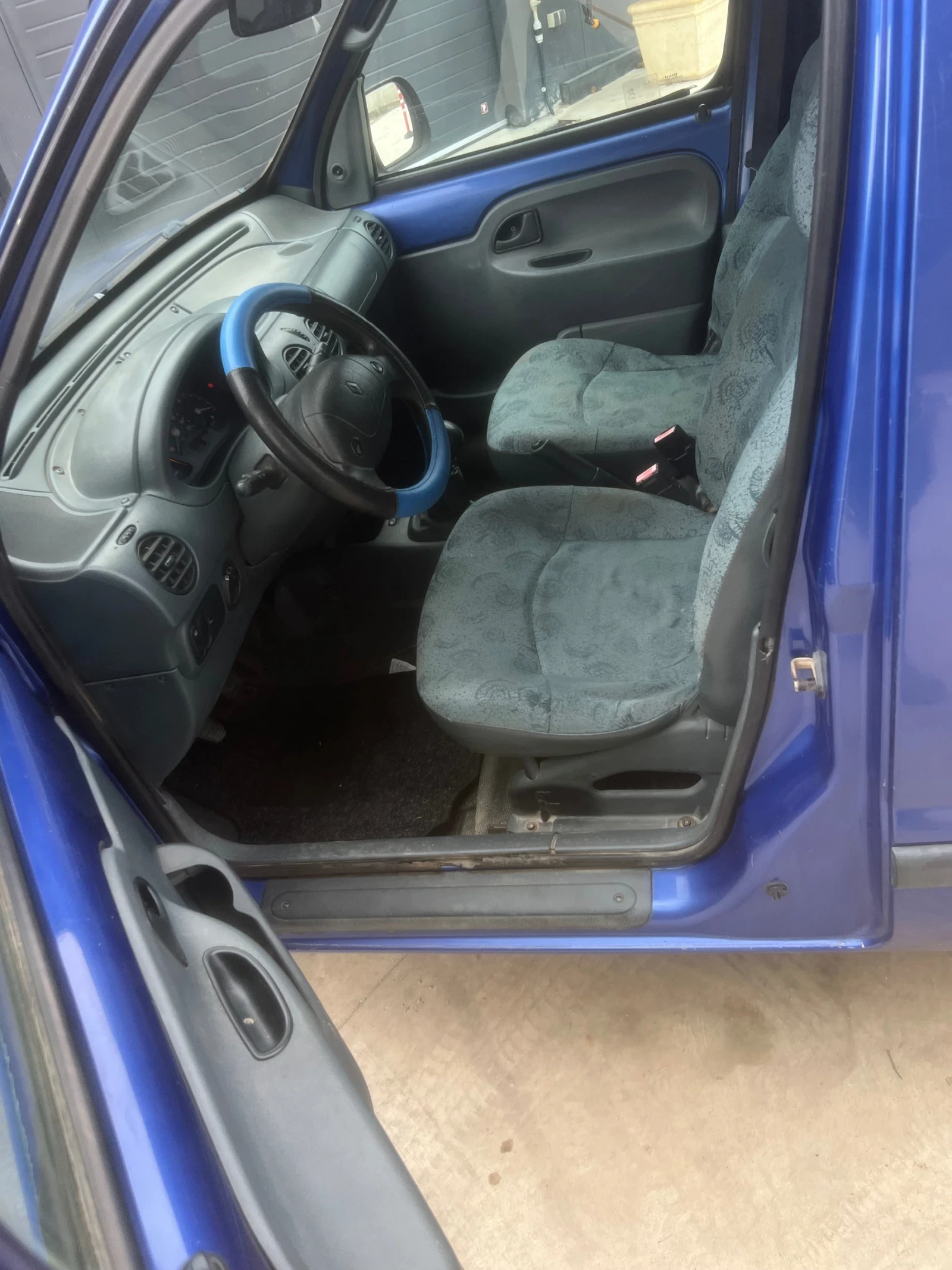 Renault Kangoo 1.9, снимка 7 - Автомобили и джипове - 56528964
