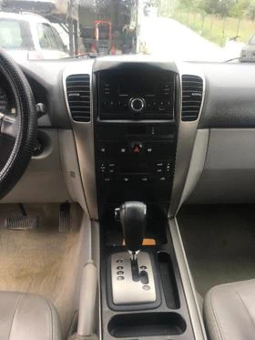 Kia Sorento 2.5 CRDI 3бр., снимка 11