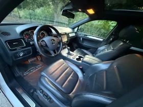 VW Touareg 3.6i* HYBRID* ОБДУХВАНЕ\ПОДГРЕВ* 360* ДИСТРОНИК* П, снимка 10