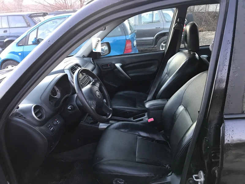 Toyota Rav4 2.0 топ автоматик, снимка 7 - Автомобили и джипове - 47054154