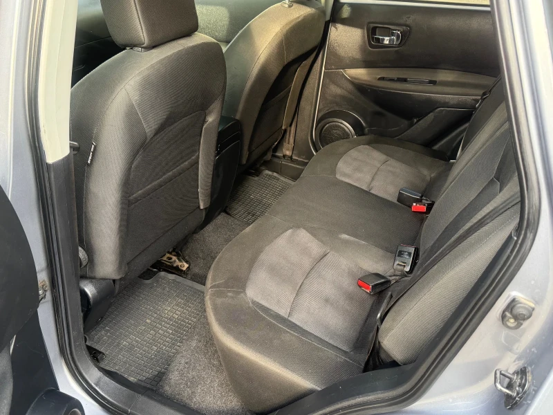 Nissan Qashqai 2.0i.4x4 NAVI., снимка 9 - Автомобили и джипове - 52484875