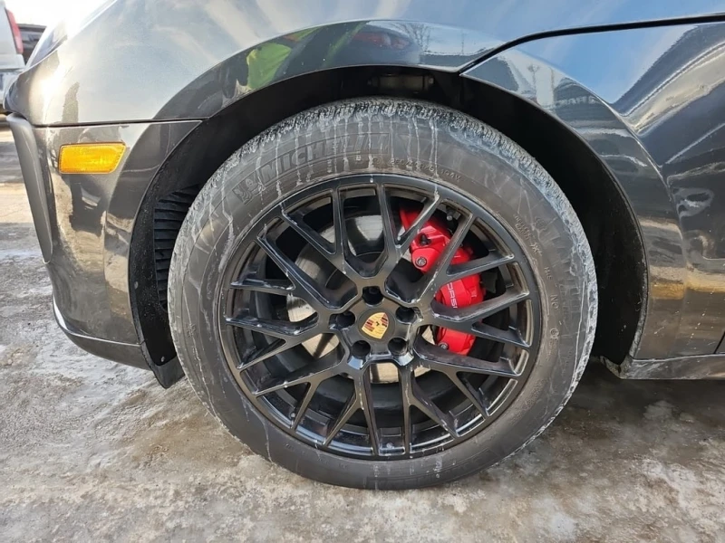Porsche Macan * GTS * CARFAX * DISTRONIC * ОБДУХВАНЕ* , снимка 6 - Автомобили и джипове - 53330870