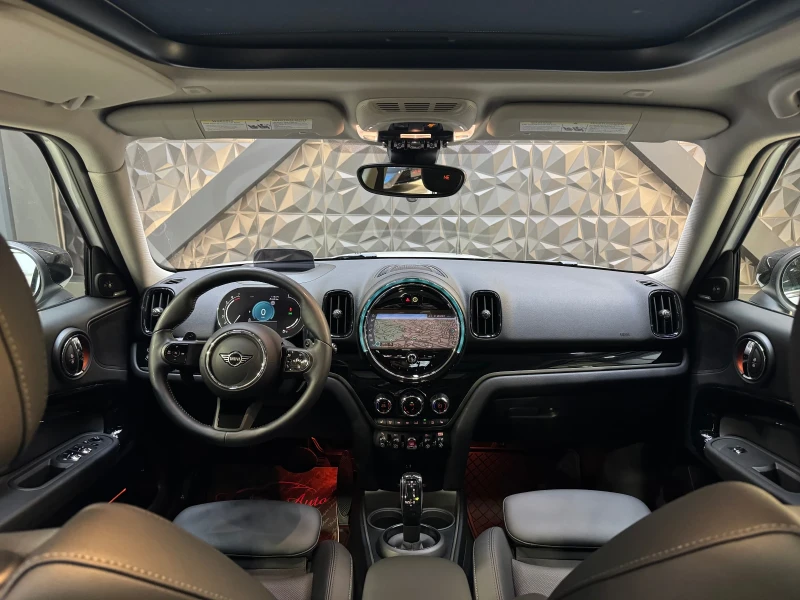 Mini Countryman S 4X4 * HARMAN/KARDON* HEAD UP* ПАНОРАМА* КАМЕРА, снимка 6 - Автомобили и джипове - 53444764