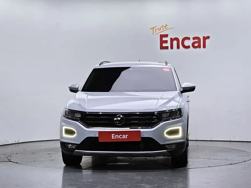 VW T-Roc Style, снимка 3 - Автомобили и джипове - 55351537