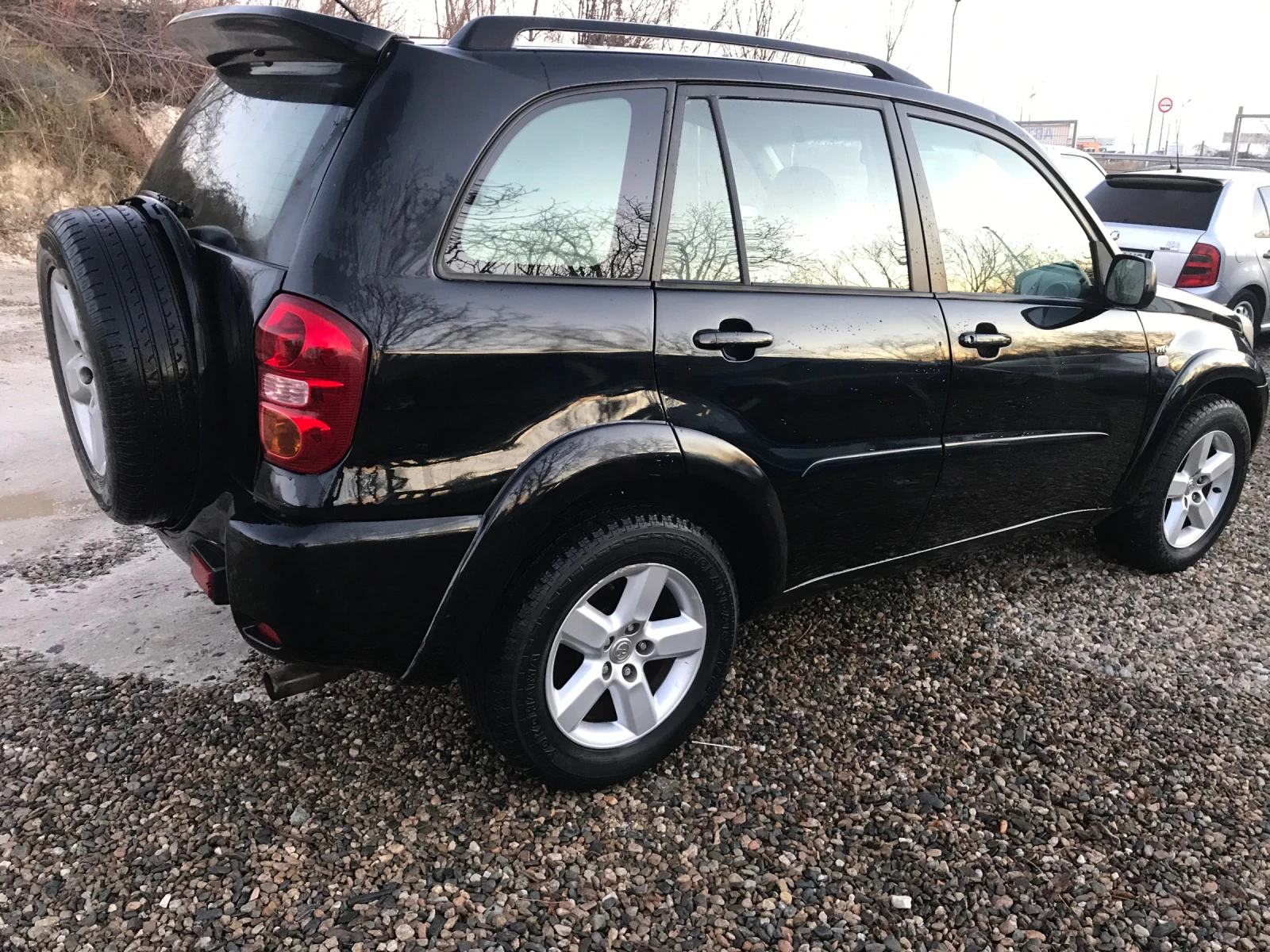 Toyota Rav4 2.0 топ автоматик - изображение 4