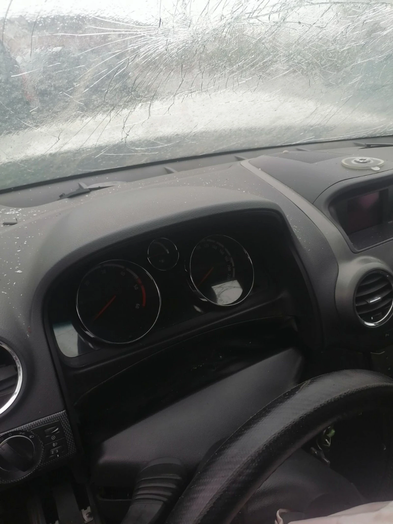 Opel Antara 2.0CDTI Z20S - изображение 9