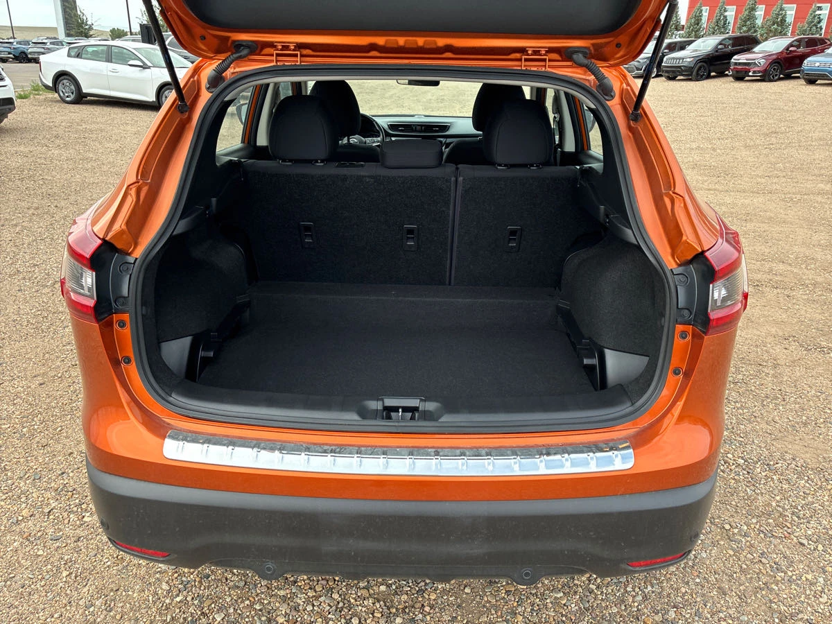 Nissan Qashqai * AWD CVT* * АВТОКРЕДИТ* * ЦЕНА ДО БЪЛГАРИЯ*  - изображение 6