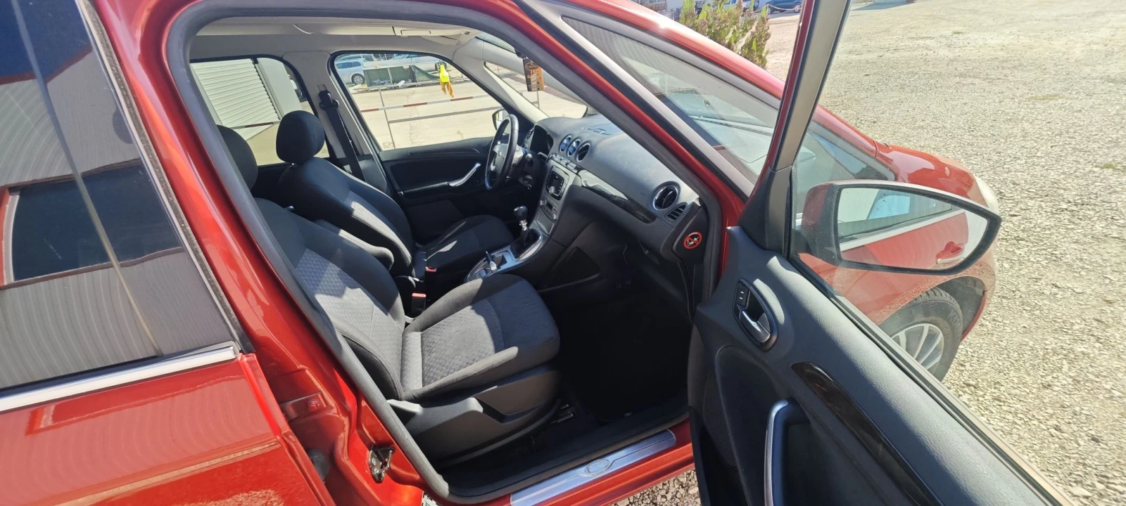 Ford Galaxy 2.0 TDCI, 2008 год. Diesel, 7 места, 6 скорости, снимка 13 - Автомобили и джипове - 52420385