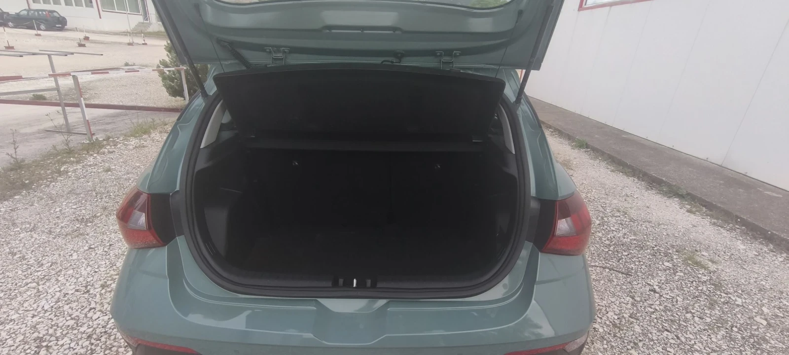 Hyundai I20 1.2i, 02/2025 год. Бензин, Валидна Гаранция , снимка 10 - Автомобили и джипове - 52420385