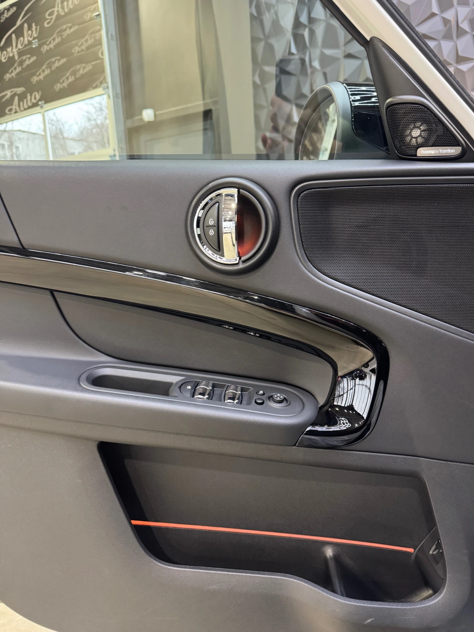 Mini Countryman S 4X4 * HARMAN/KARDON* HEAD UP* ��������* ������ | Mobile.bg � ����������� 12