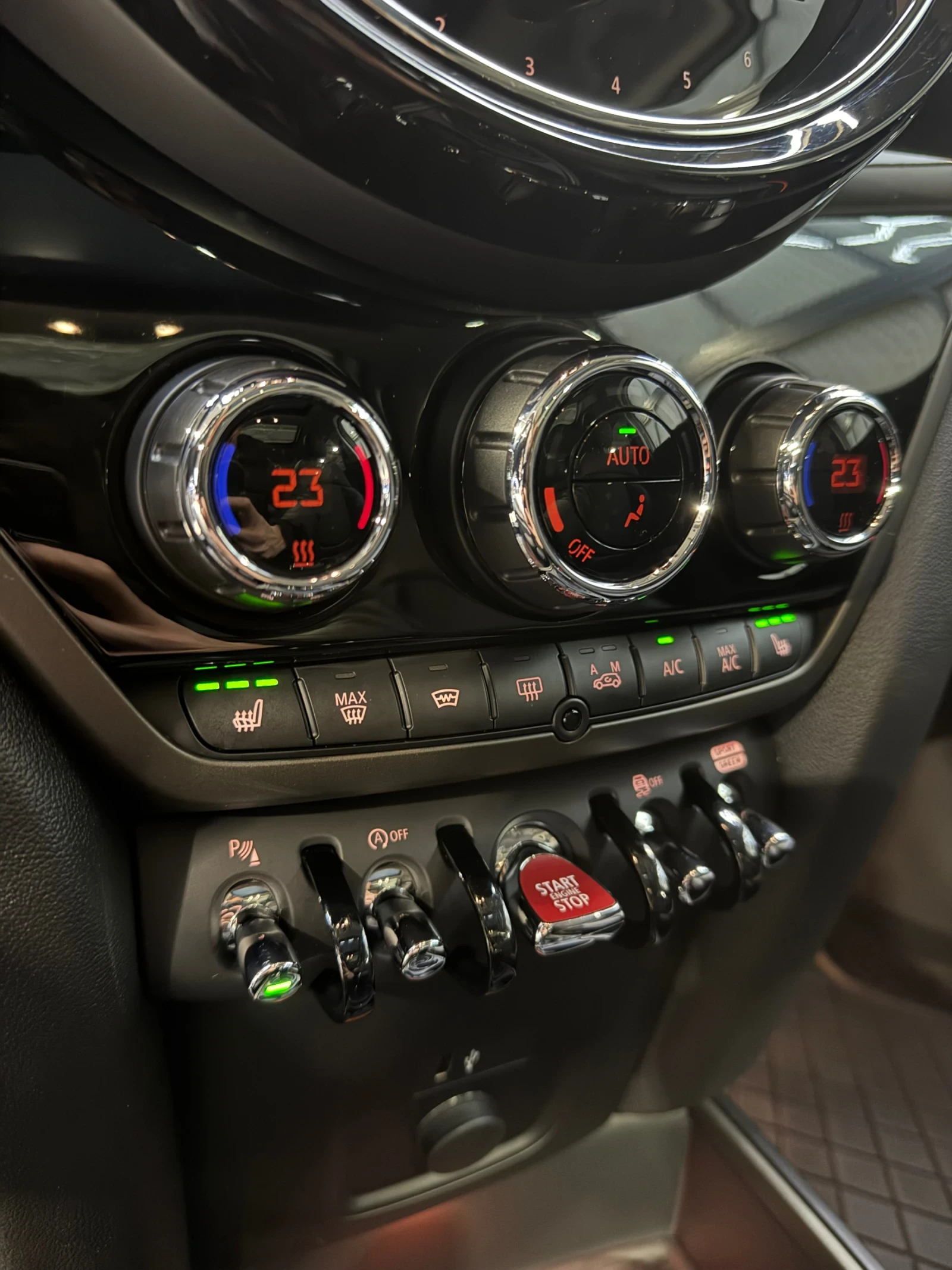 Mini Countryman S 4X4 * HARMAN/KARDON* HEAD UP* ПАНОРАМА* КАМЕРА - изображение 10