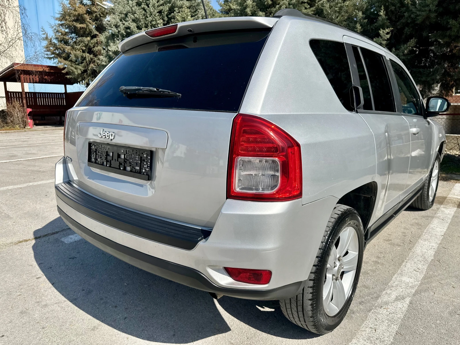 Jeep Compass 2.2 CRD * 4x4* 163к.с.* , снимка 4 - Автомобили и джипове - 53826489