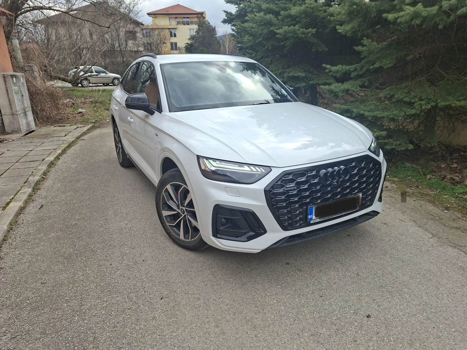 Audi Q5 Sportback/ S line/Matrix LED, снимка 3 - Автомобили и джипове - 54286205