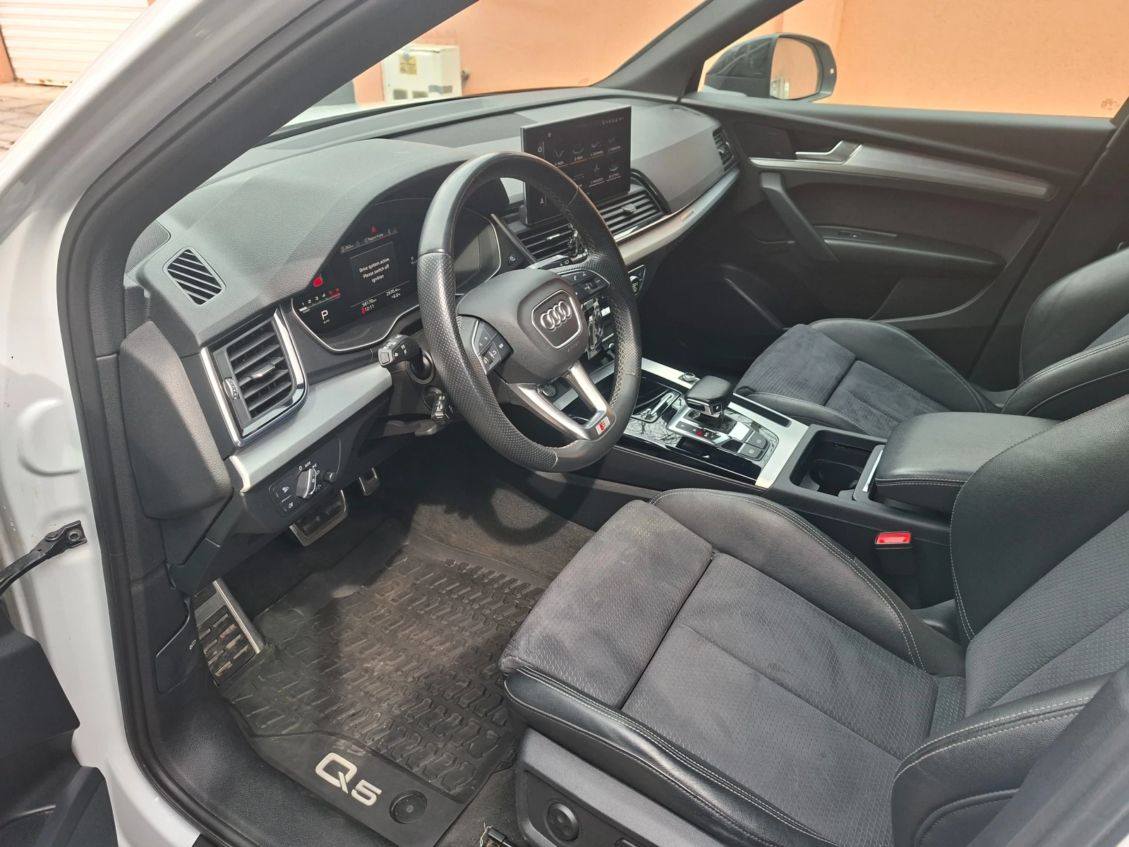 Audi Q5 Sportback/ S line/Matrix LED, снимка 8 - Автомобили и джипове - 54286205