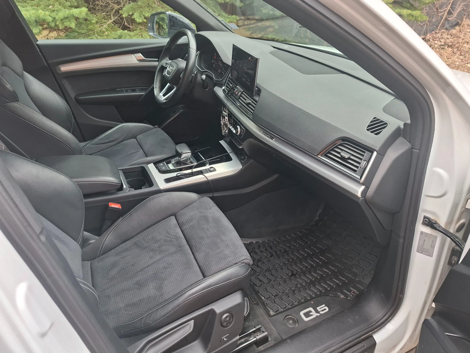 Audi Q5 Sportback/ S line/Matrix LED, снимка 10 - Автомобили и джипове - 54286205