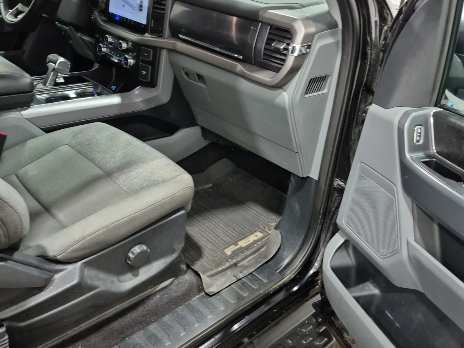 Ford F150 Lightning XLT CREW CAB SHORT BED | Mobile.bg � ����������� 10