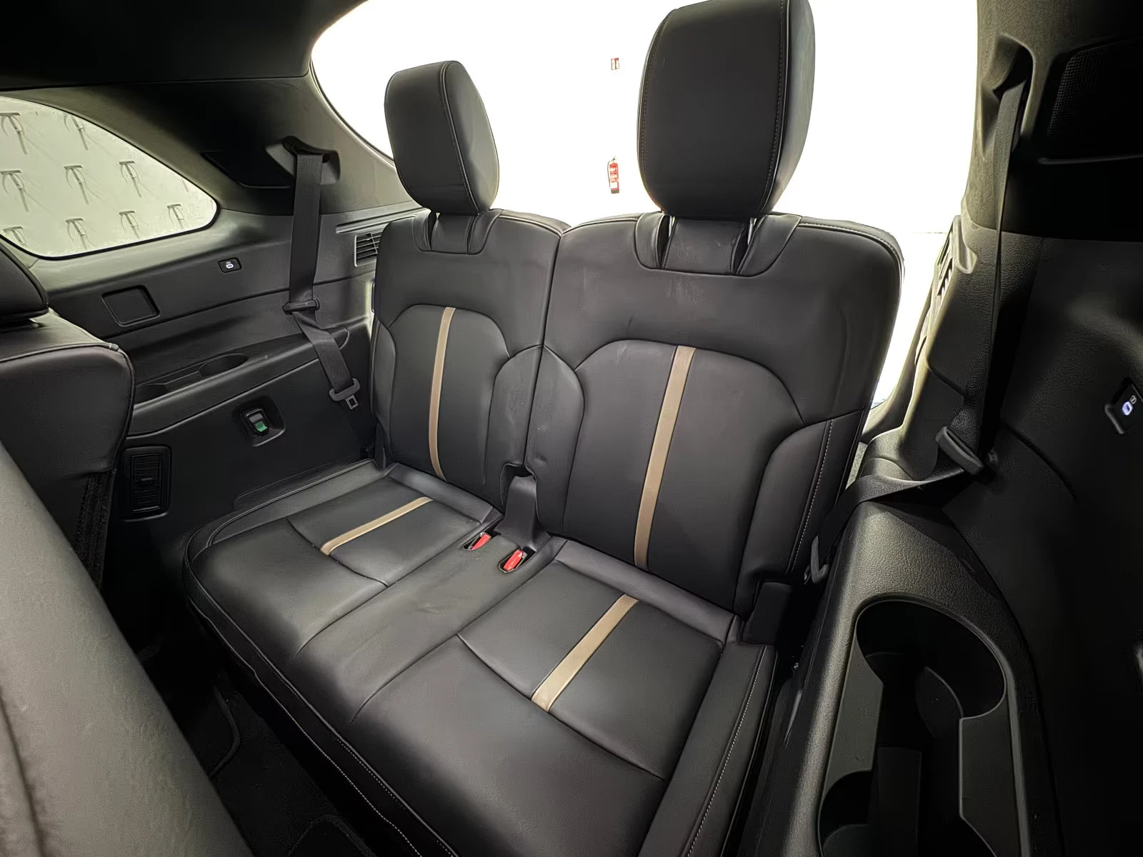Mazda CX-80 2.5PHEV/328HP/HOMURA-PLUS/7S/PANO/360/BOSE/455q, снимка 15 - Автомобили и джипове - 55037008