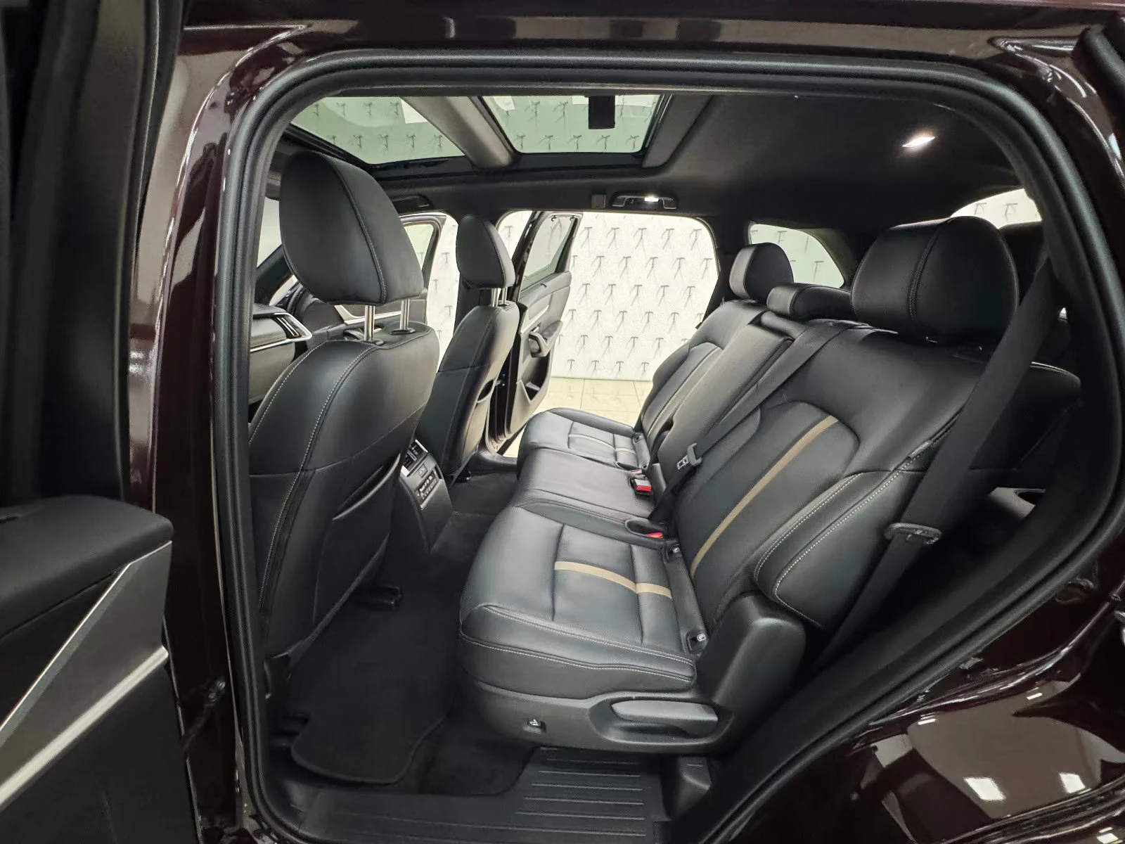 Mazda CX-80 2.5PHEV/328HP/HOMURA-PLUS/7S/PANO/360/BOSE/455q, снимка 13 - Автомобили и джипове - 55037008
