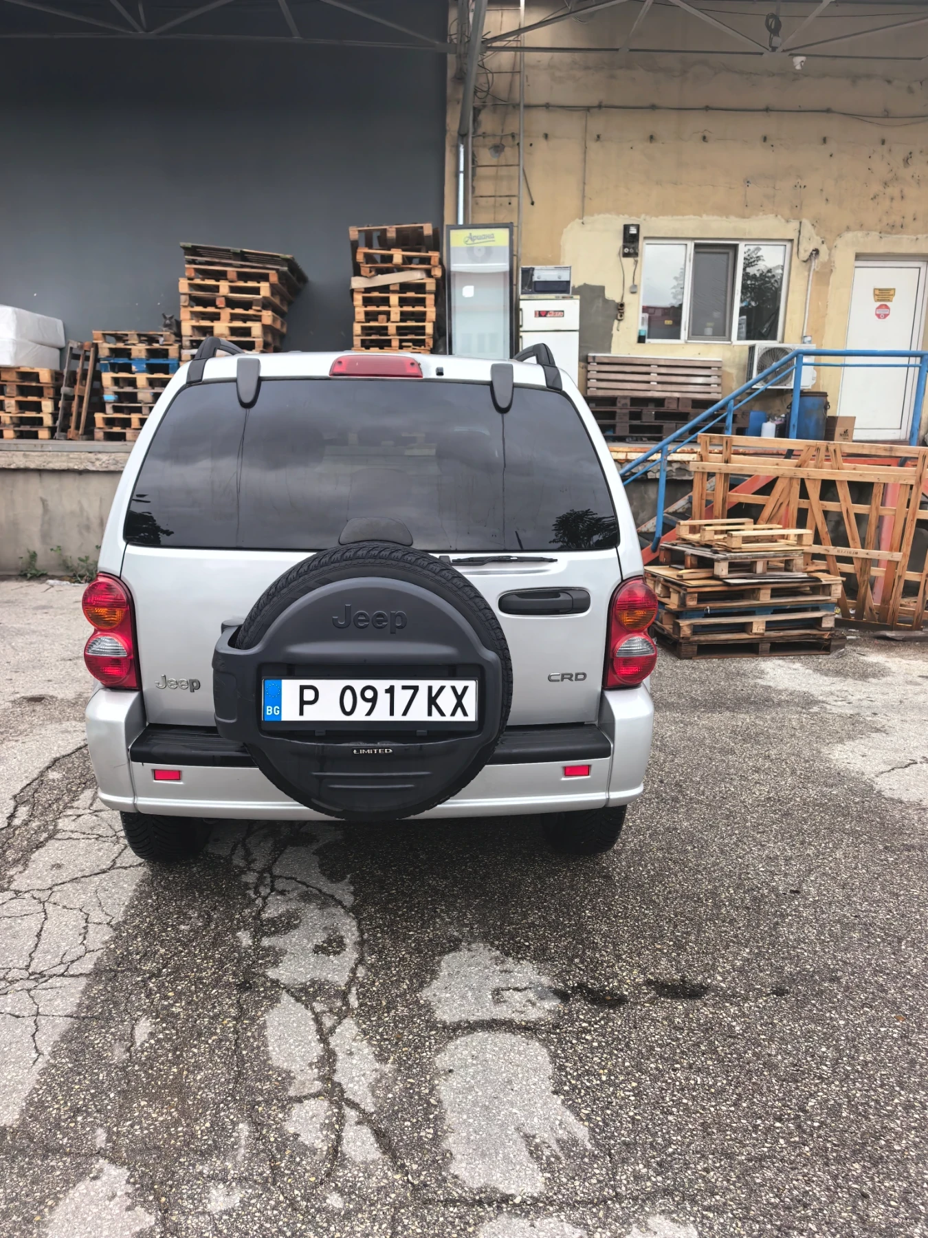 Jeep Cherokee, снимка 3 - Автомобили и джипове - 55151640