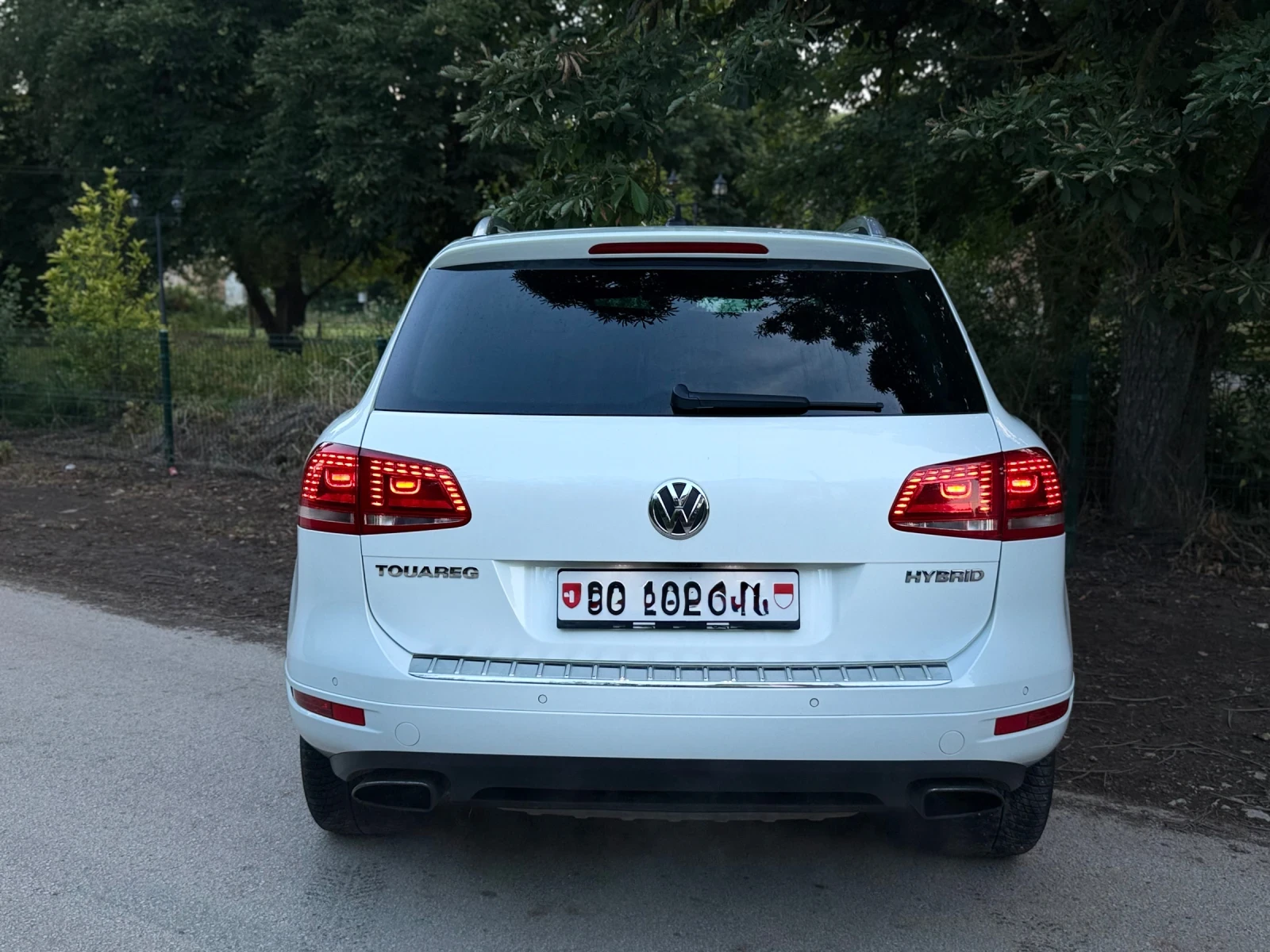 VW Touareg 3.6i* HYBRID* ОБДУХВАНЕ\ПОДГРЕВ* 360* ДИСТРОНИК* П, снимка 9 - Автомобили и джипове - 55220306