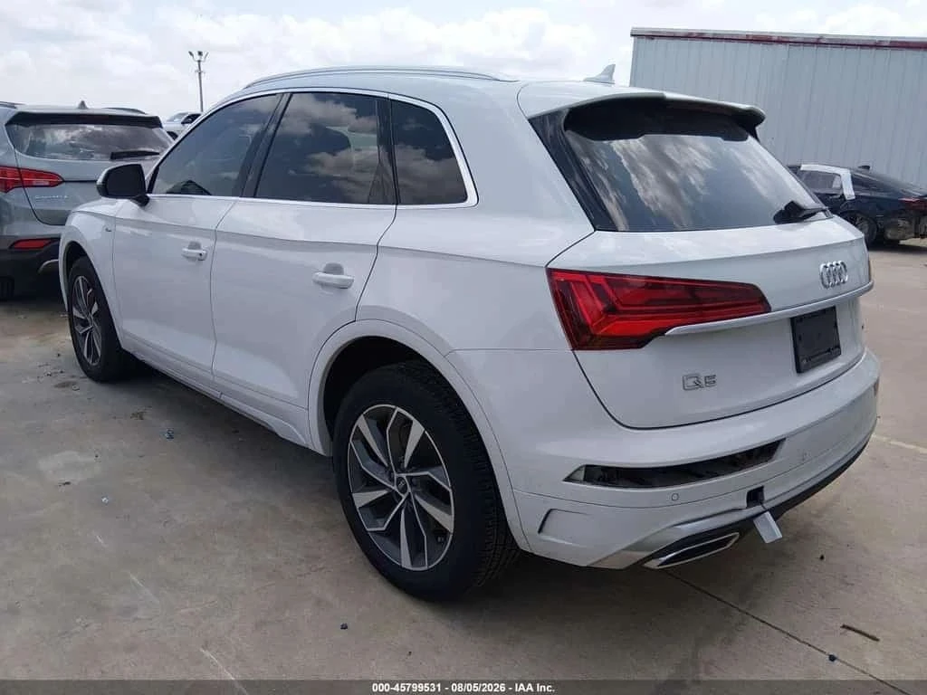Audi Q5, снимка 3 - Автомобили и джипове - 56685307