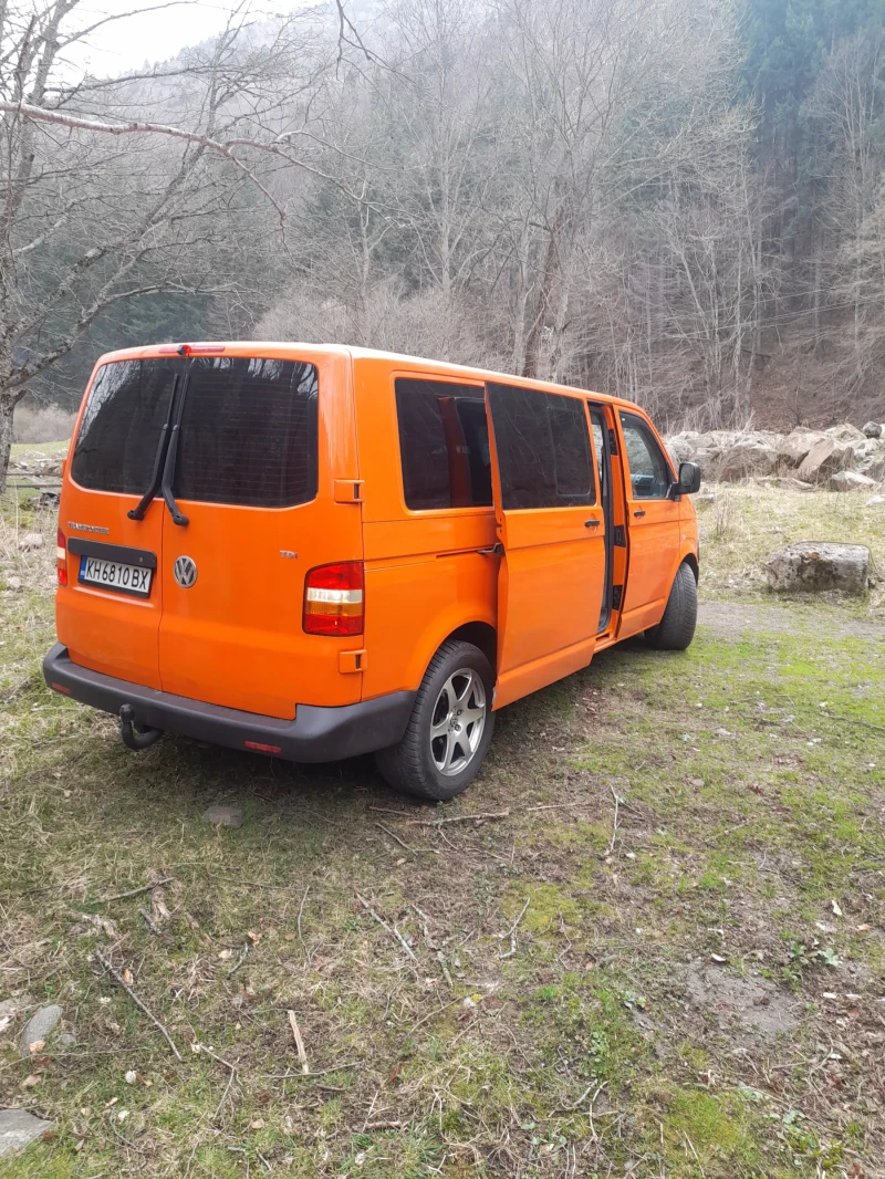 VW T5, снимка 3 - Бусове и автобуси - 48272734