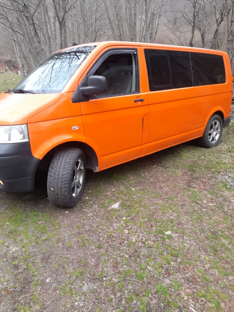 VW T5, снимка 2 - Бусове и автобуси - 48272734