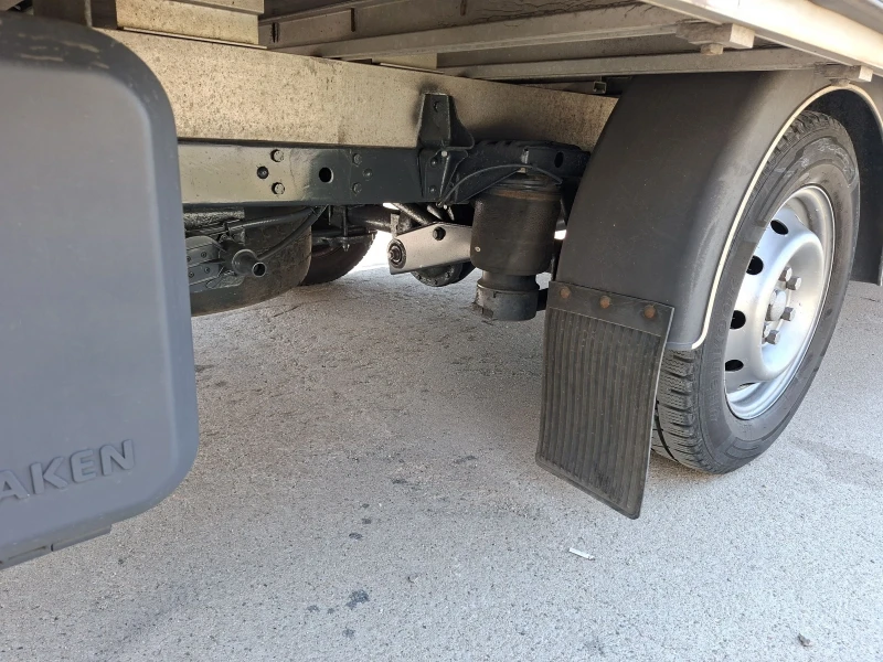 Iveco Daily 35s18  3000мот. клима печка 280000км, снимка 11 - Бусове и автобуси - 50927750