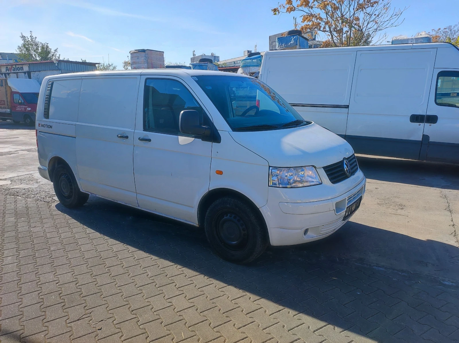 VW Transporter 2.5 TDI 4motion, снимка 4 - Бусове и автобуси - 56636810