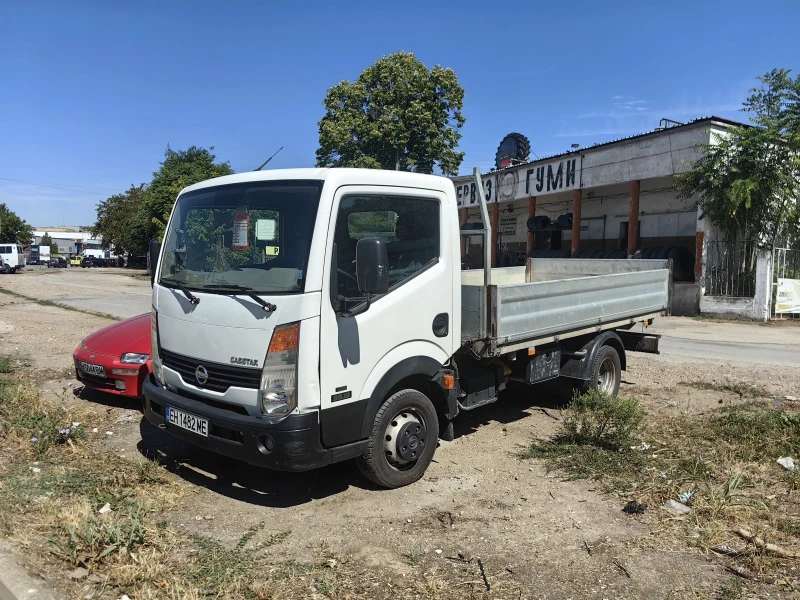 Nissan Kabstar Самосвал