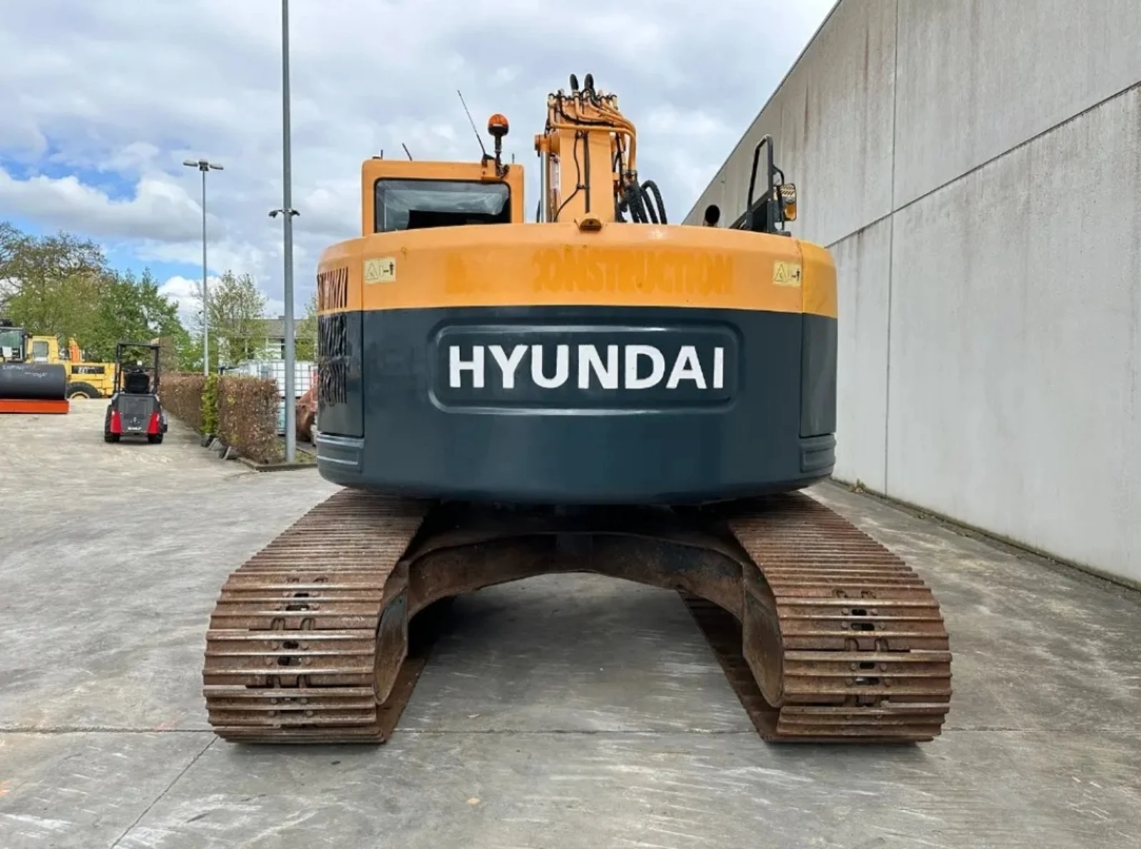 Багер Hyundai Robex 235LCR-9A - изображение 10