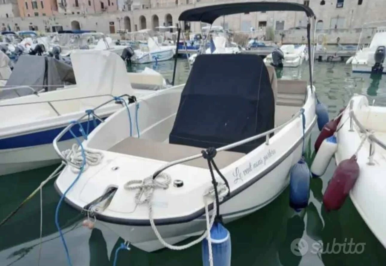 Моторна яхта Quicksilver 555 Activ Open - изображение 3