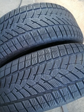 Гуми Зимни 235/55R17, снимка 3