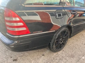 Mercedes-Benz C 320 Газ, без прехвърляне, в движение, за части, снимка 7