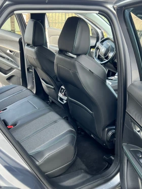 Peugeot 3008 1.6 Plug-in Hybrid 224 к.с.Автомат LED Navi Keyles, снимка 17