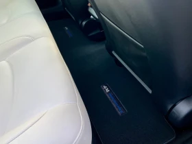 Tesla Model 3 Performance, снимка 10