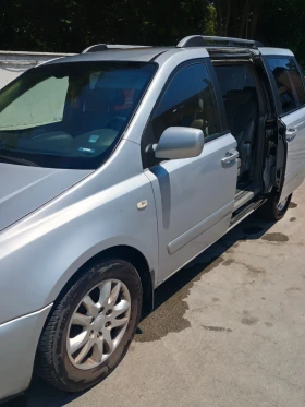 Kia Carnival 2.9CRDI 2009, снимка 16