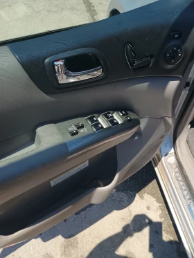 Kia Carnival 2.9CRDI 2009, снимка 4