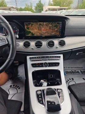 Mercedes-Benz E 220 4MATIC* CAM360* AMG-LINE* DIST* , снимка 15